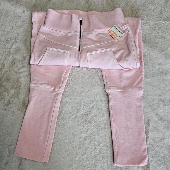 Free People On The Road Pants in Petal Pink - Picture 13 of 16